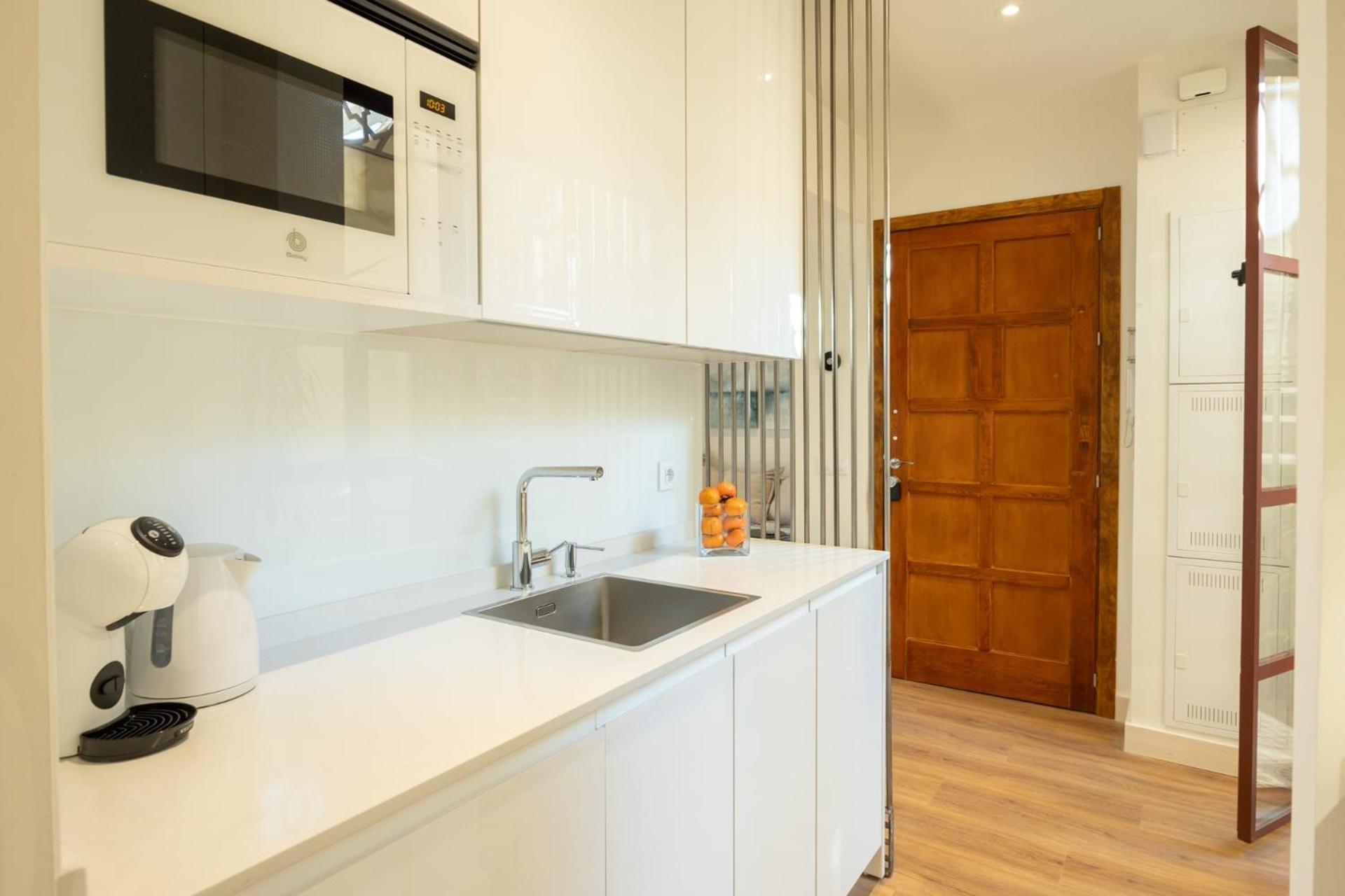 Encantador Apartamento A Un Paso De La Catedral Seville Luaran gambar