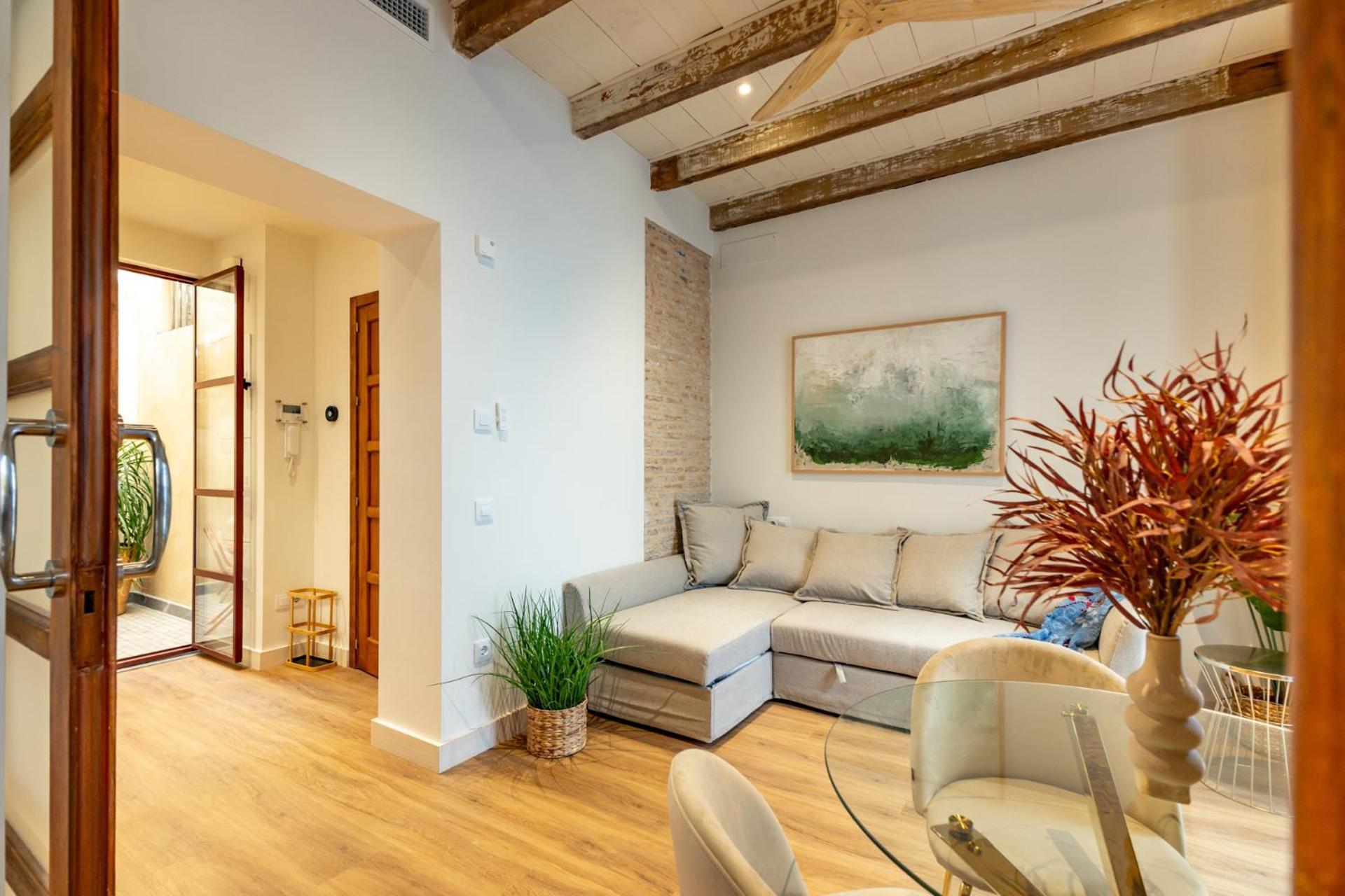 Encantador Apartamento A Un Paso De La Catedral Seville Luaran gambar